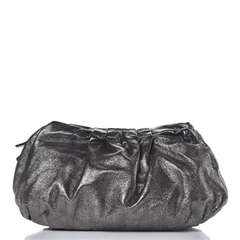 miu miu clutch silber
